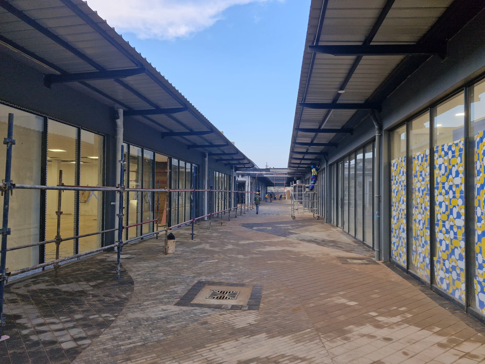 WhatsApp Image 2024-10-21 at 17.53.04 (1)