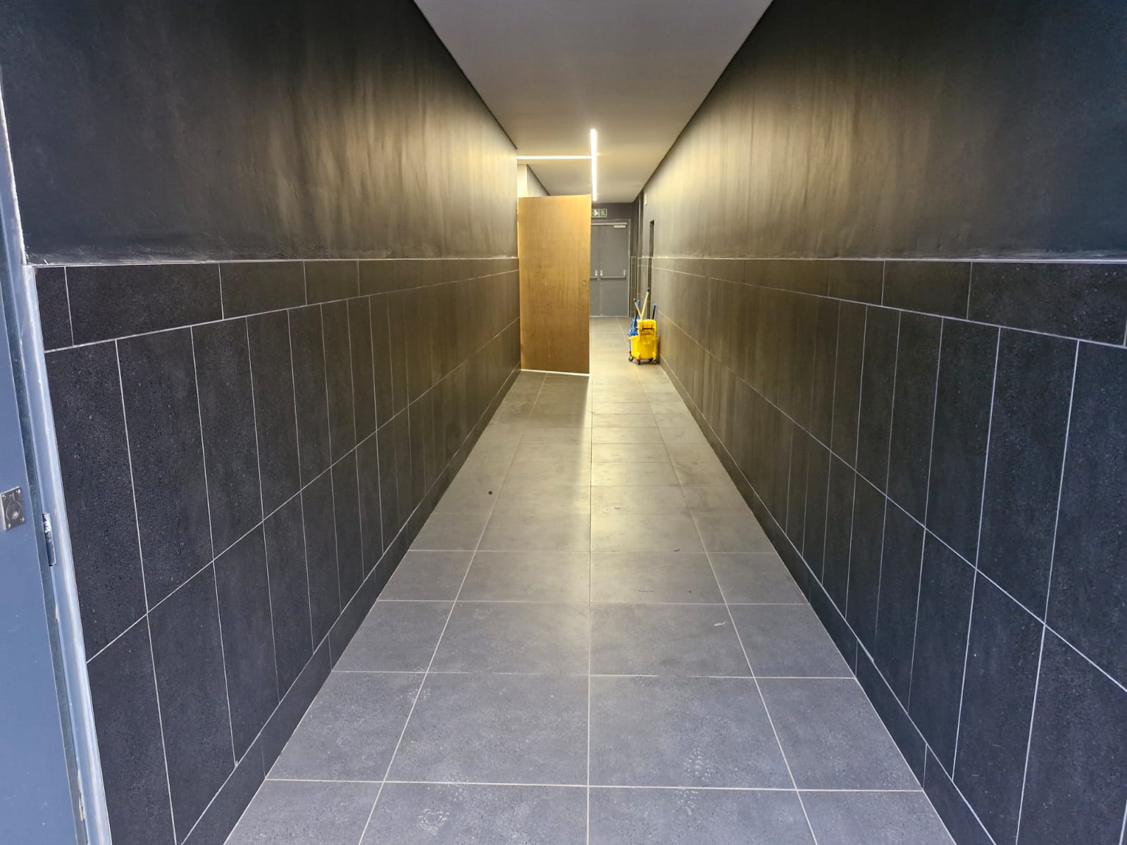 WhatsApp Image 2024-10-21 at 17.53.04 (2)